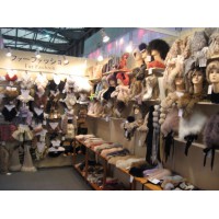 外貿(mào)出口日本兔毛狐貍毛圍巾披肩耳捂箱包